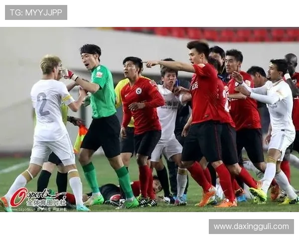 开云体育游戏官网提供全面的体育资讯和实时比分帮助你成为体育圈的行家里手